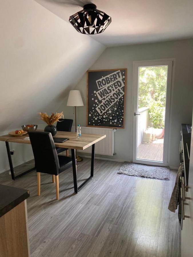 Modernes Zimmer In Almenhof *